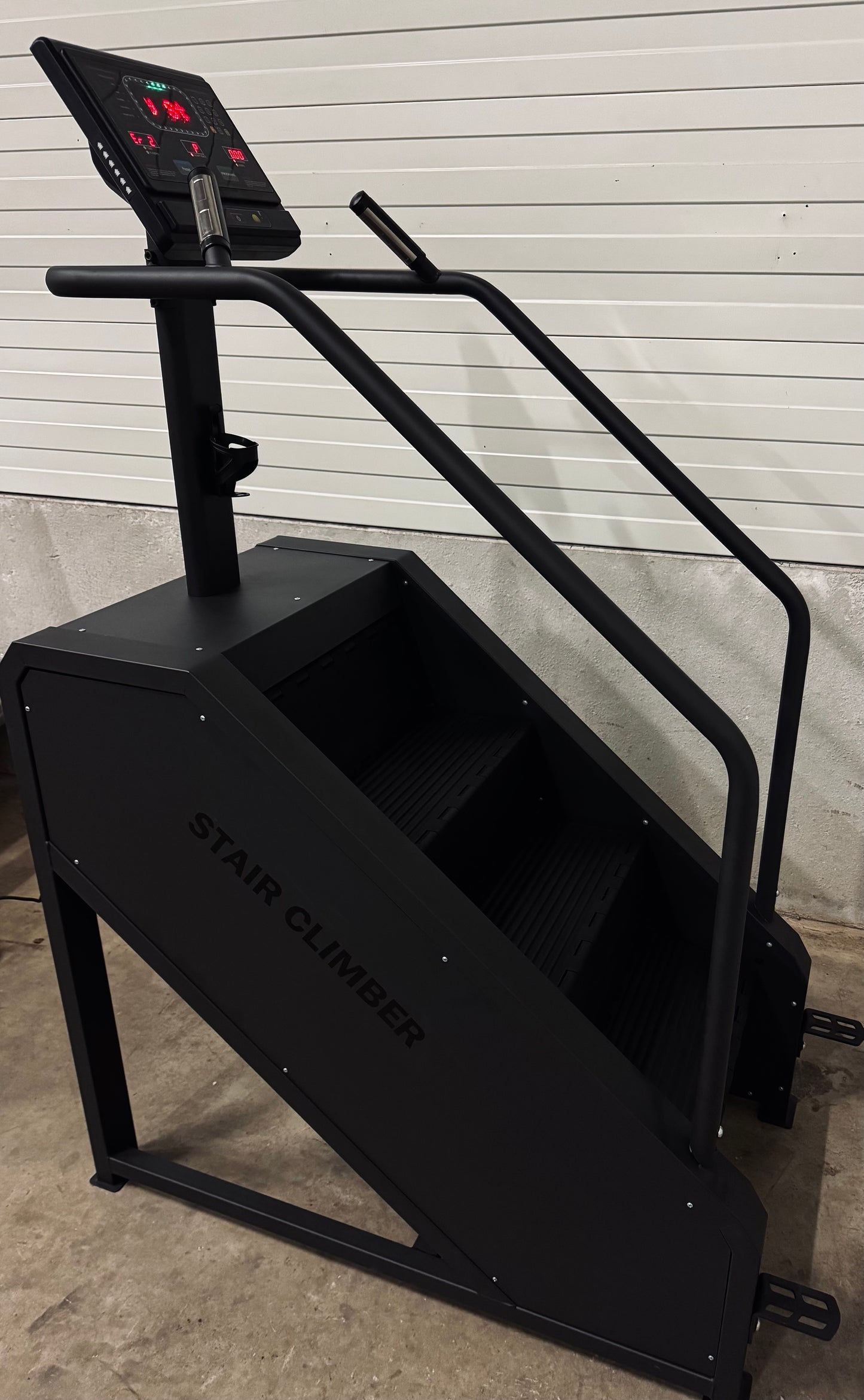 DUALIX Montaro Stair Climber