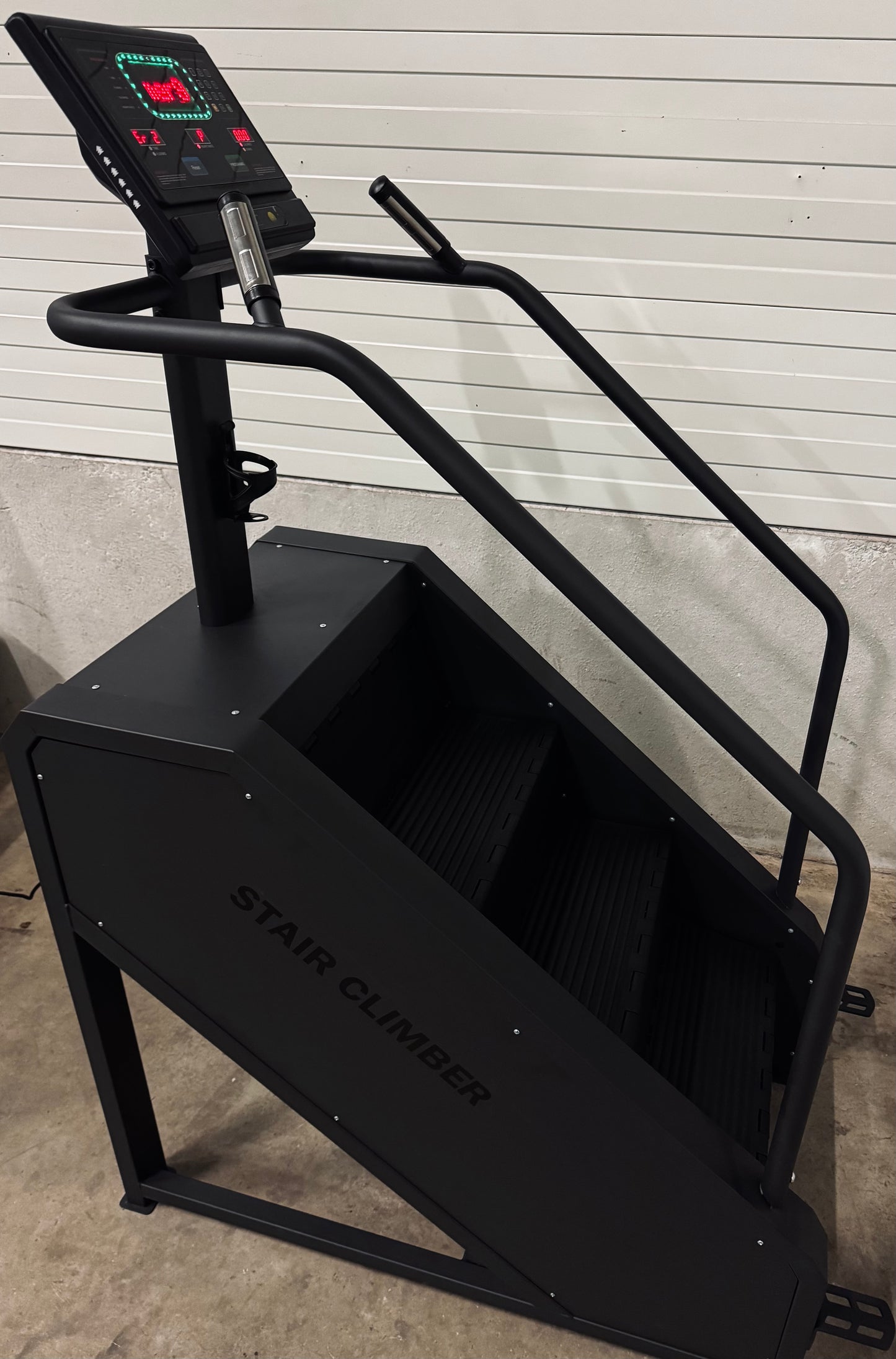 DUALIX Montaro Stair Climber
