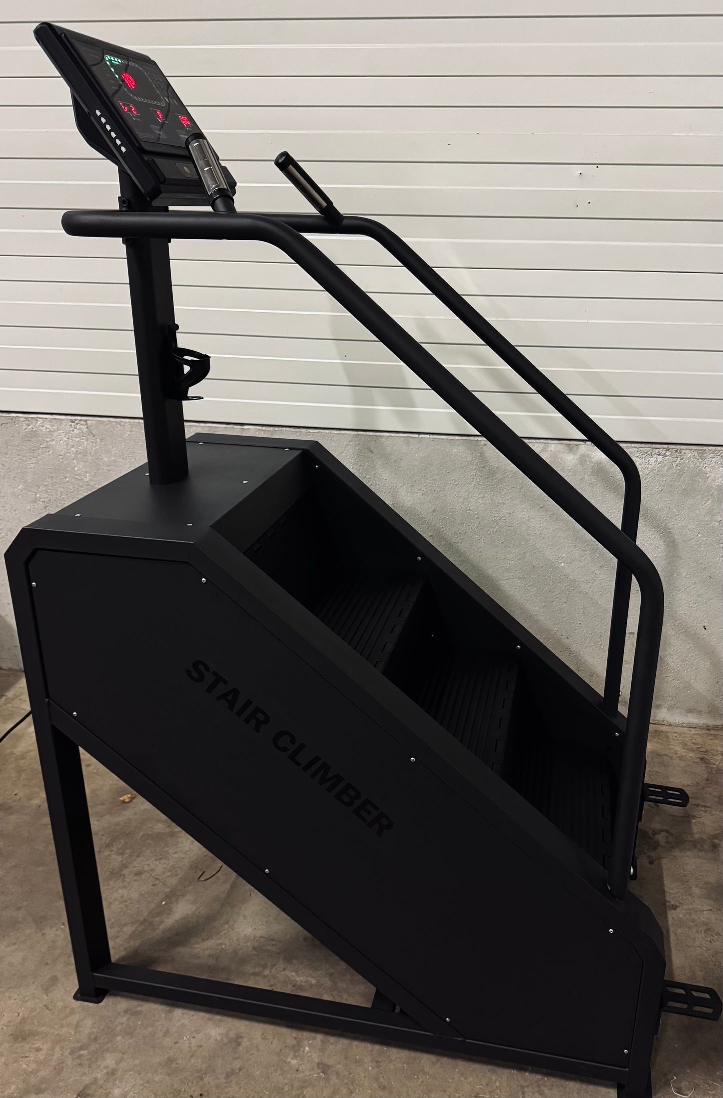 DUALIX Montaro Stair Climber